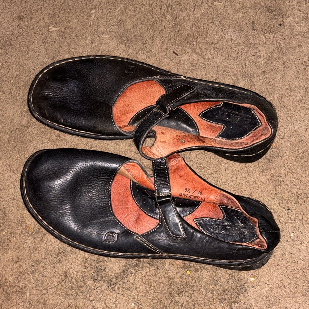 Born Women's Black and Brown Flats